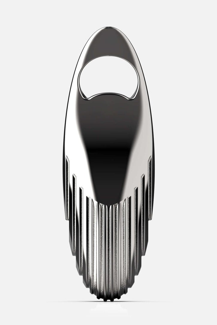 Vorderansicht des Flaschenöffners OPENR aus Edelstahl, hergestellt von O-LYFE.