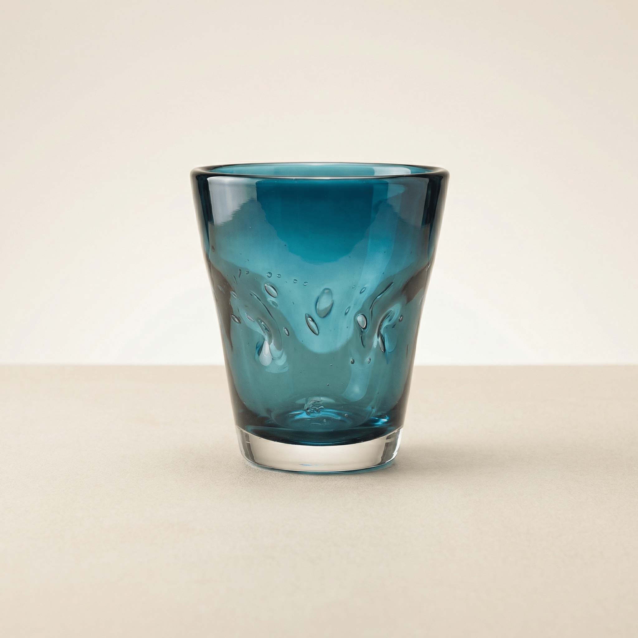 Mundgeblasenes Trinkglas Laguna Aqua
