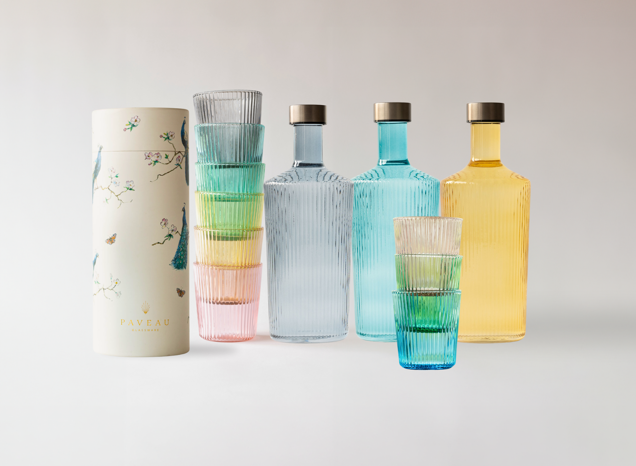 Bunte Paveau Trinkgläser und Wasserflaschen