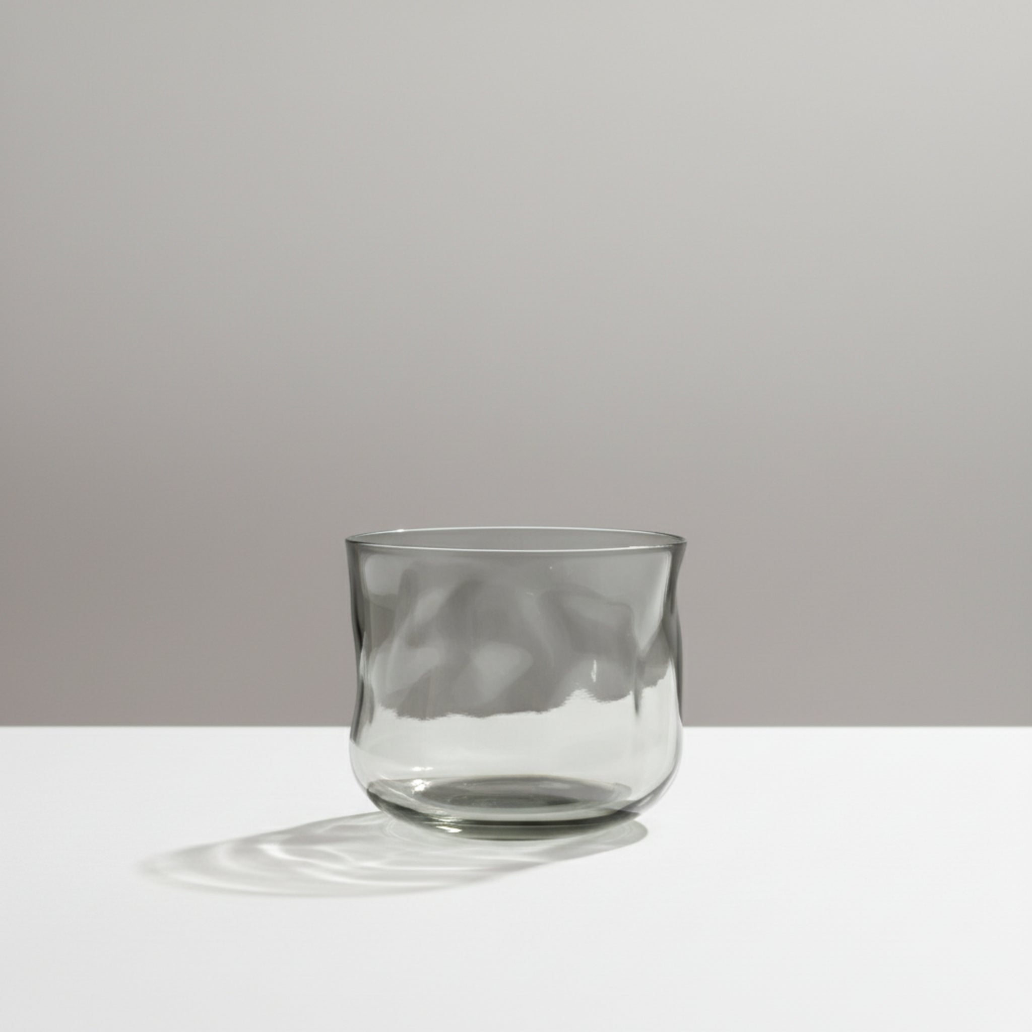 Handgefertigtes Tumbler Glas Swirl