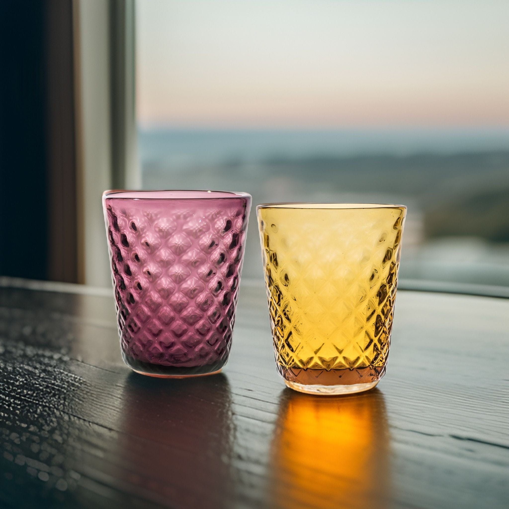 Zafferano Trinkgläser Balloton in Farben Amethyst und Amber