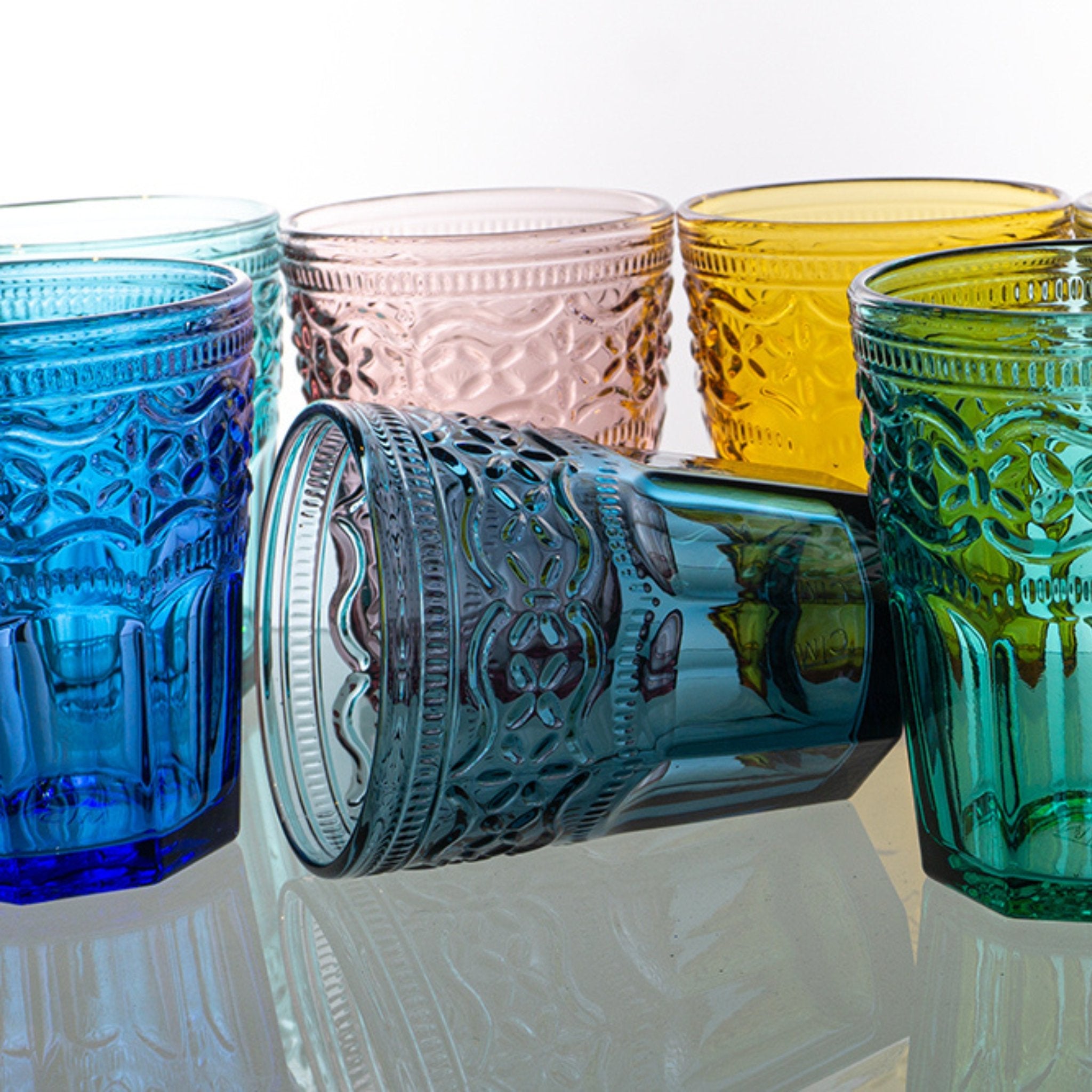Bunte handgefertigte Trinkgläser Aqua Venezia mit Wellenmuster von italB.