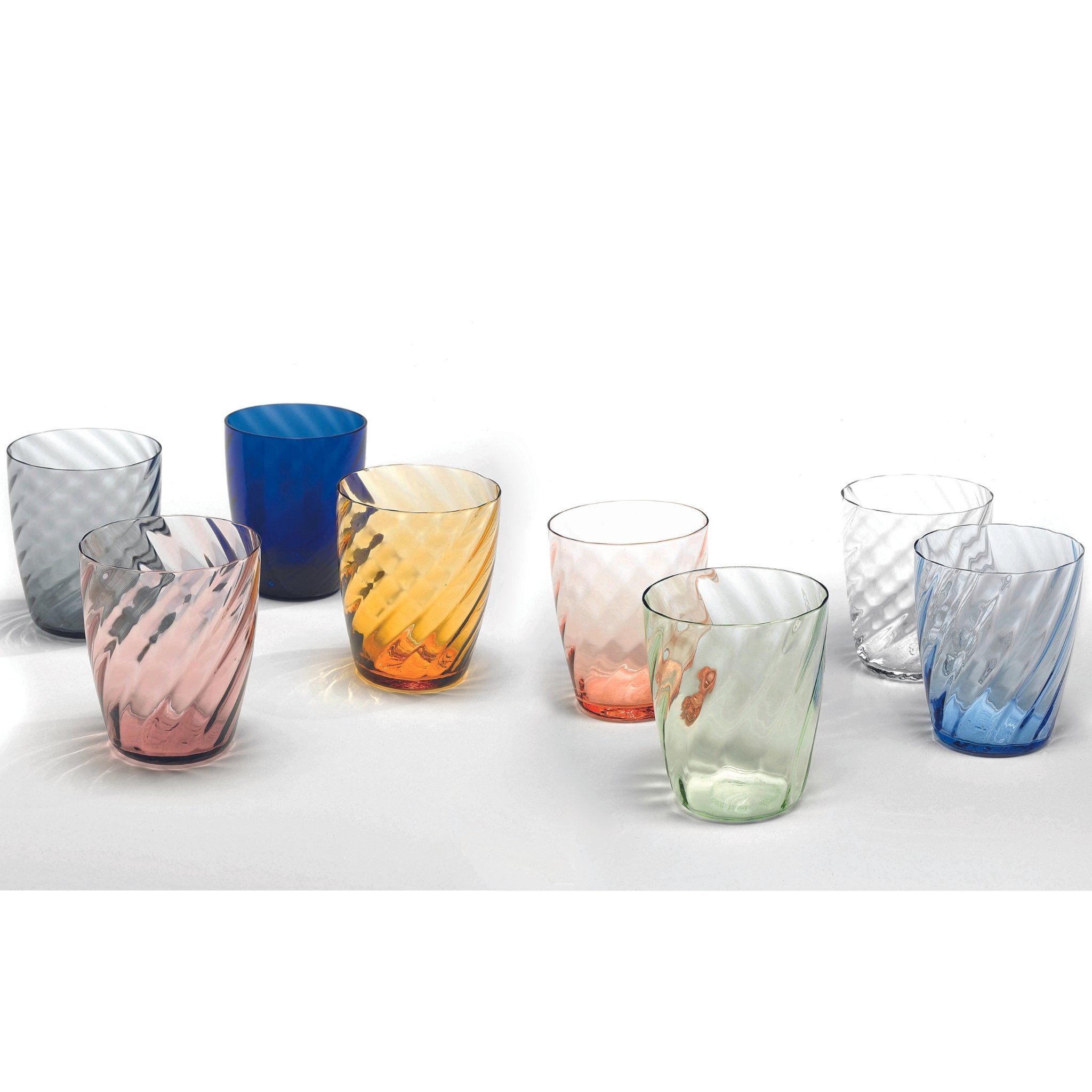 Trinkgläser in Farbe apfelgrün, amber, grau, blau, amethyst, royalblau, transparent und pink mit Schattierungen