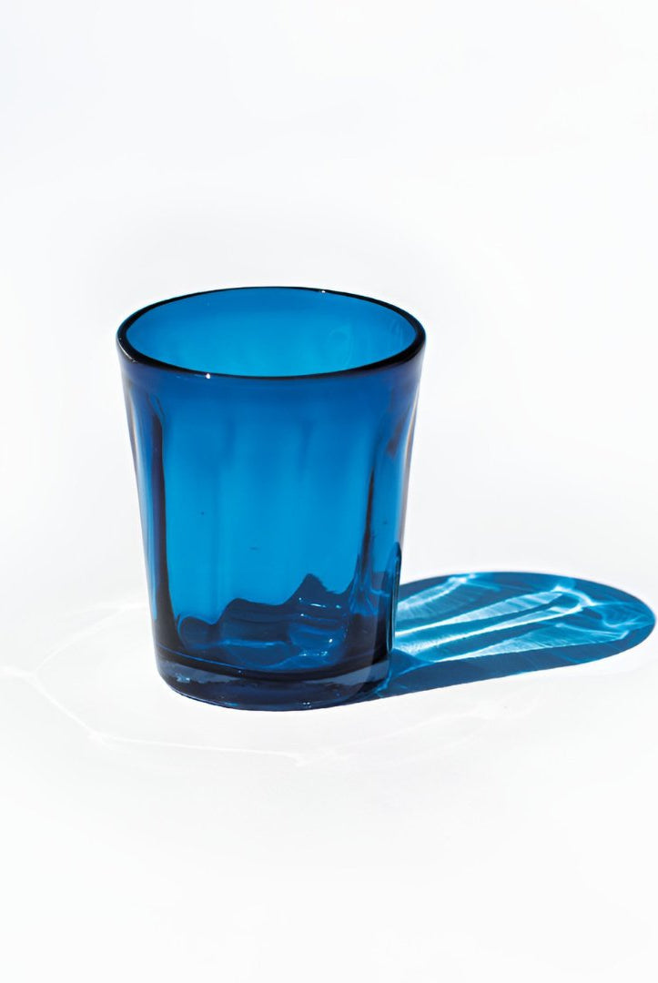 Blau Zafferano Bei Trinkglas