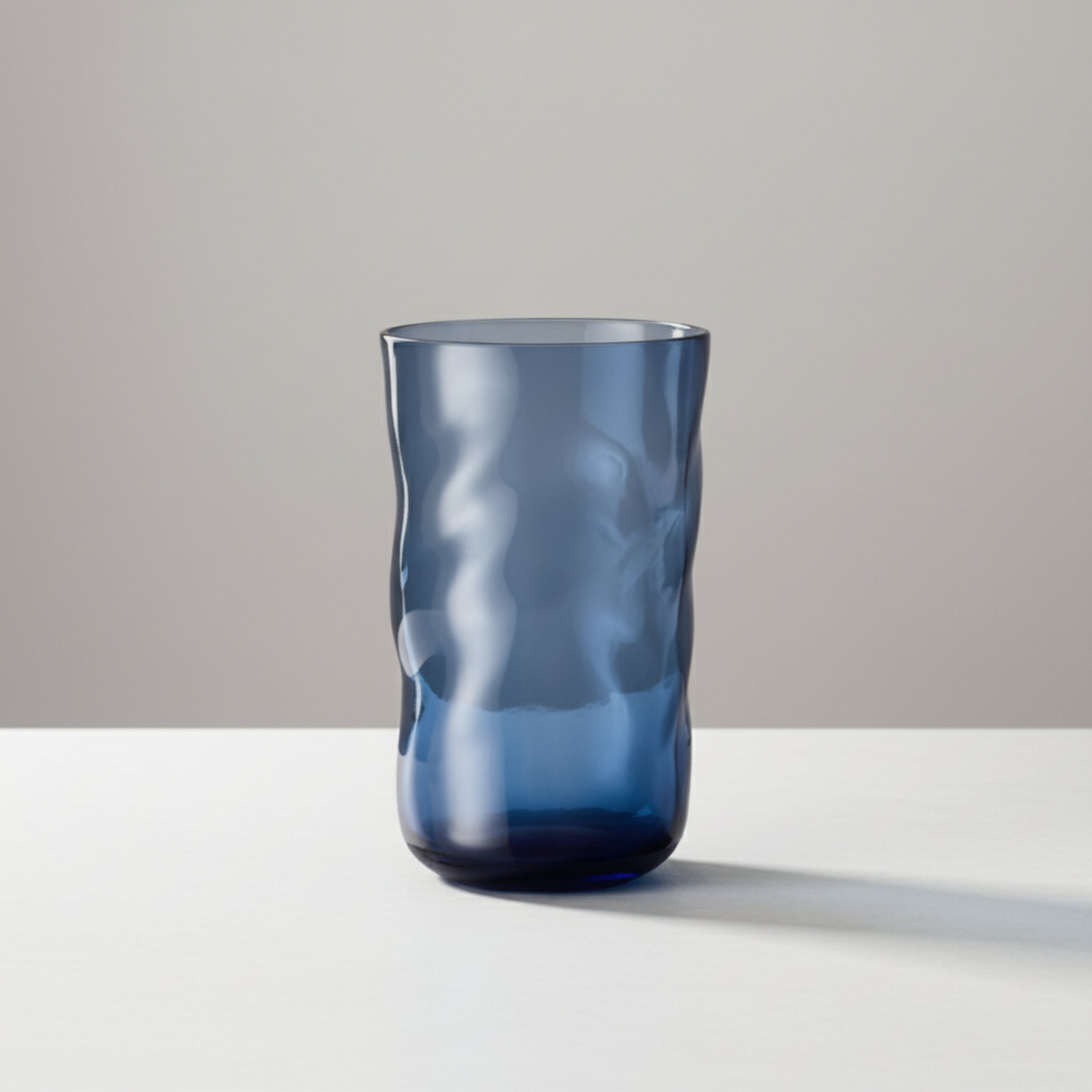 Handgefertigtes Longdrinkglas Swirl