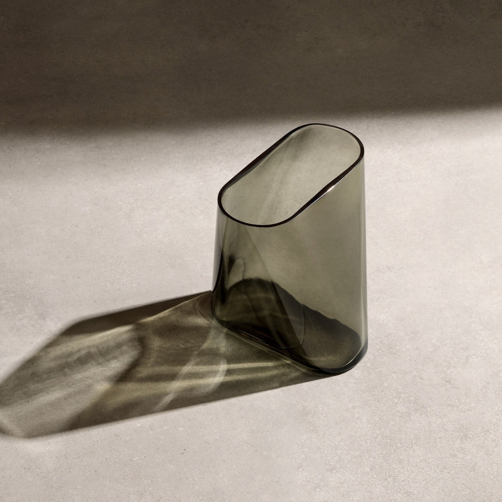 Vase smoke